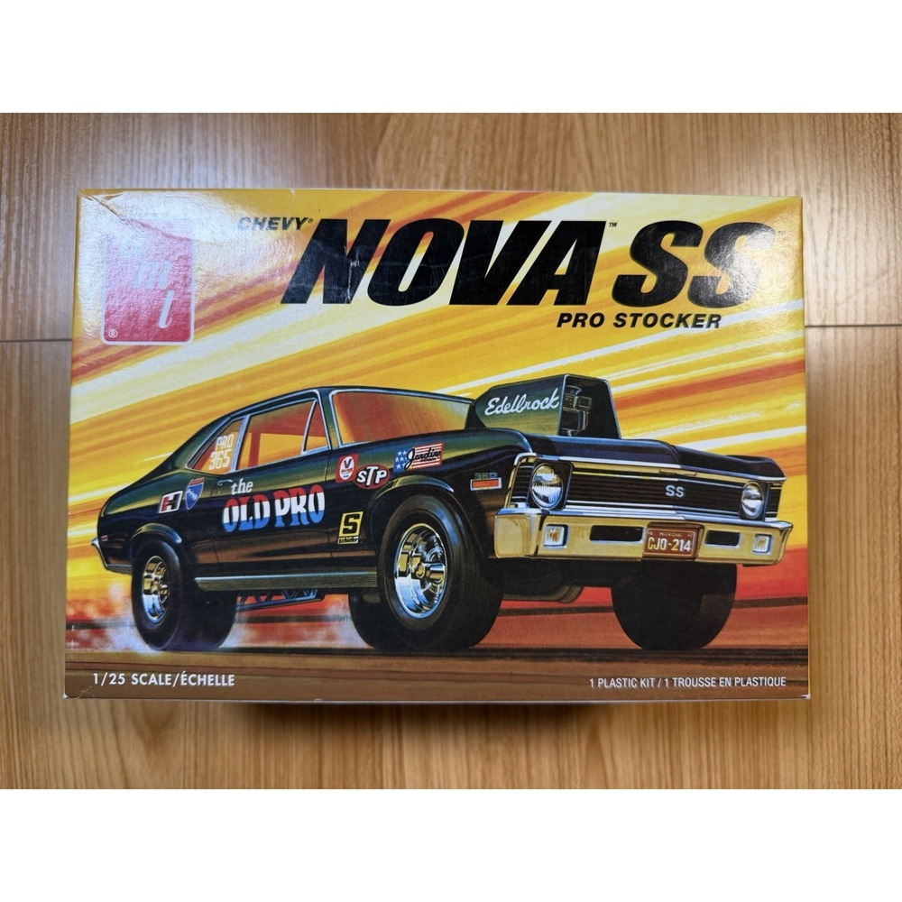 AMT 1/25 1972 Chevy Nova SS Pro Stocker Partially Built Model Kit Box Decals